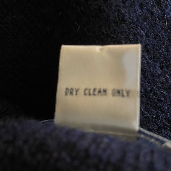 Bridgewater Wool Sweater - Picture 6 of 6